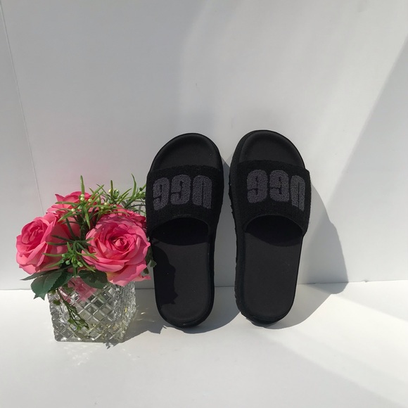 UGG Laton Slide - Picture 4 of 8